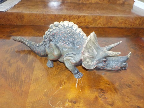 Großer triceratops - großer,