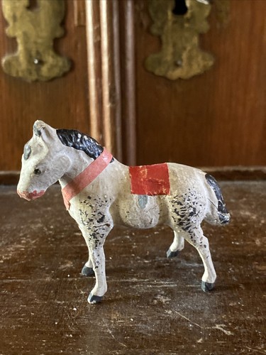 Antikes pferd aus masse - antikes,